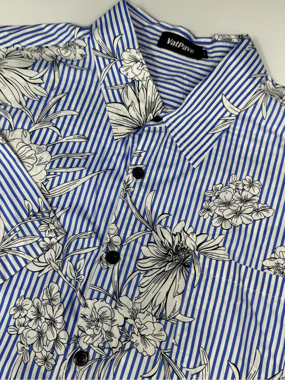 VatPave Men’s Button Down Short Sleeve Shirt Blue Striped Floral Print Sz XL I2